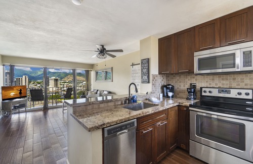 McCully - Moiliili Condominio | Condominio de 2 habitaciones en Waikiki
