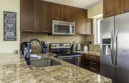 McCully - Moiliili Condominio | Condominio de 2 habitaciones en Waikiki