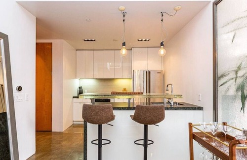Mid-Market Condominio | 2 Bedroom Condo L-466534 by Houzlet