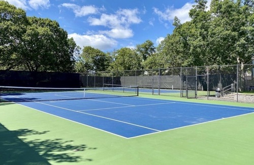 West Harwich Condominio | 2 bedroom condo, private beach, pool, tennis, pickle ball and dining