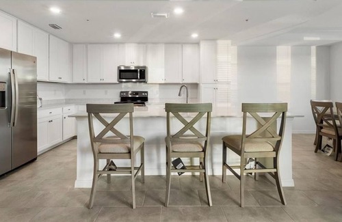 Lakewood Ranch Apartamento | 2 Bedroom Condo 225438 by Houzlet