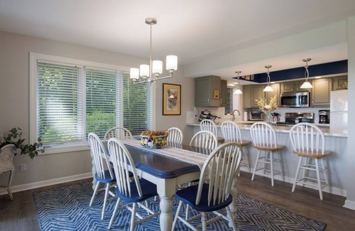 Kewadin Condominio | 2 bedroom condo with incredible view of torch lake