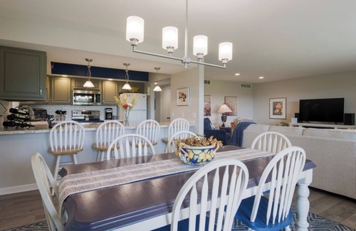 Kewadin Condominio | 2 bedroom condo with incredible view of torch lake