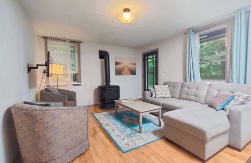 Tay Valley Cabina | 2-Bedroom Cottage #4 "Bradd"