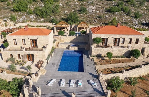 Msaytbeh Cabaña | 2 bedroom cottage in bayrut