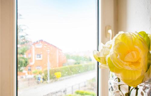 Kolobrzeg Apartamento | 2 Bedroom Cozy Apartment In Kolobrzeg