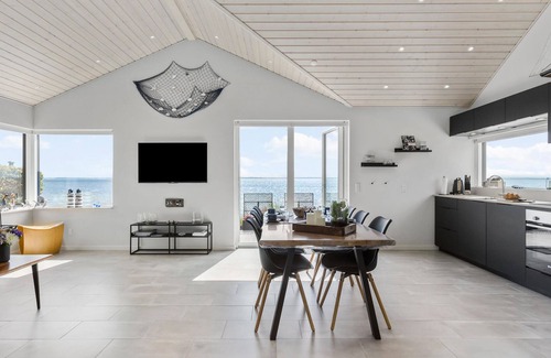 Skarupøre Casa | Acogedora casa de 2 dormitorios en.