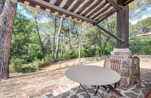 La Bouverie Casa | Acogedora casa de 2 dormitorios en La.