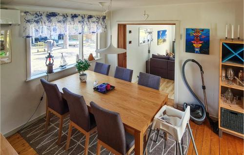 Aahus Casa | 2 Bedroom Cozy Home In Åhus