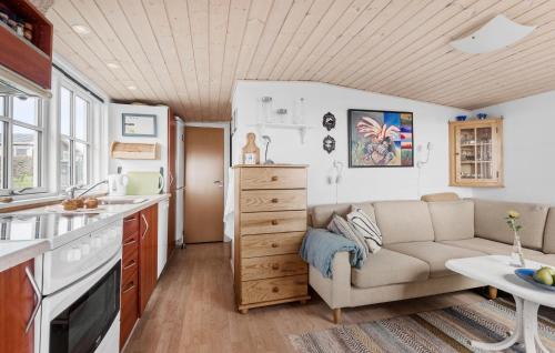 Sjaelborg Casa | 2 Bedroom Cozy Home In Esbjerg V
