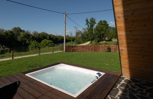 Karlovac Casa | Acogedora casa de 2 dormitorios en Brodani