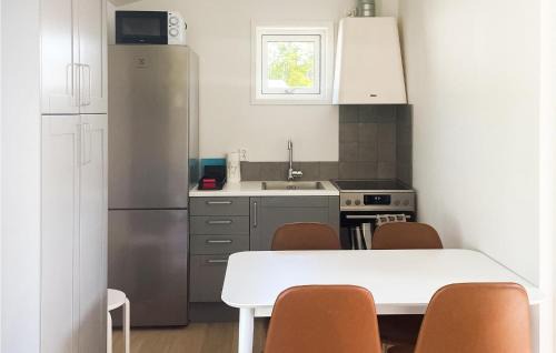 Vastergarn Casa | 2 Bedroom Cozy Home In Gotlands Tofta