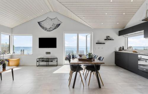 Skarupøre Casa | 2 Bedroom Cozy Home In Skårup Fyn