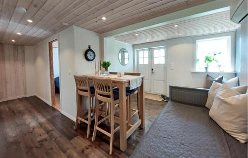 Jalluntofta Casa | 2 Bedroom Cozy Home In Unnaryd