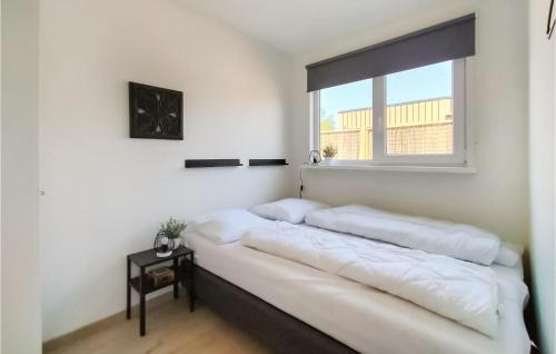Heinkenszand Casa | 2 Bedroom Cozy Home In Heinkenszand
