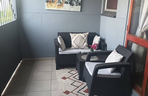 Pretoria Apartamento | 2-Bedroom Cozy Mountain Apartment with Stunning Panoramic Views