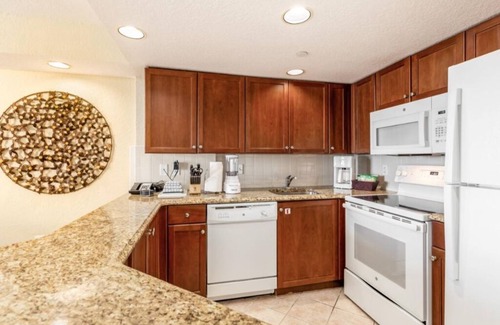 Pompano Beach Complejo | 2 Bedroom Deluxe at Pompano Beach, Wyndham Santa Barbara!!