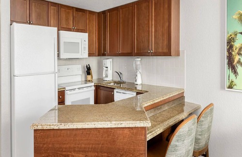 Pompano Beach Complejo | 2 Bedroom Deluxe at Pompano Beach, Wyndham Santa Barbara!!