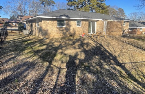 Lupton City Apartamento | 2-bedroom duplex in fabulous Chattanooga with WiFi, AC, pet friendly