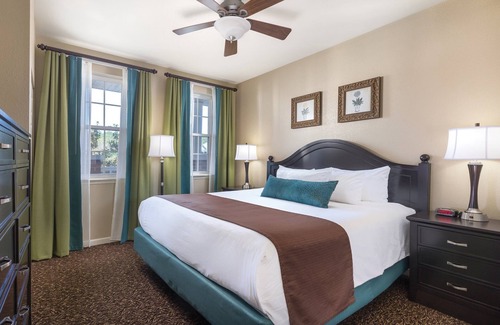 Williamsburg Complejo | 2 Bedroom Family-Friendly near Historic Williamsburg, Theme Parks