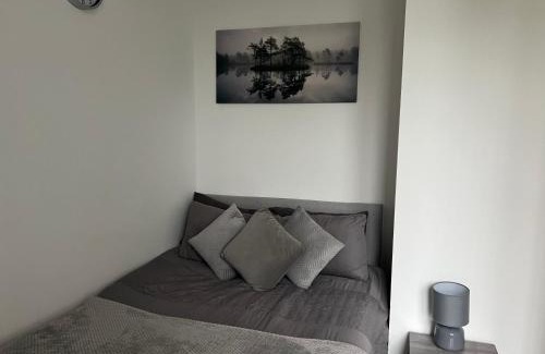 Wellingborough Apartamento | 2 Bedroom Flat Ground Floor in Town Center