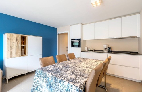 Koksijde-Bad Apartamento | Piso de 2 dormitorios con vista lateral al mar