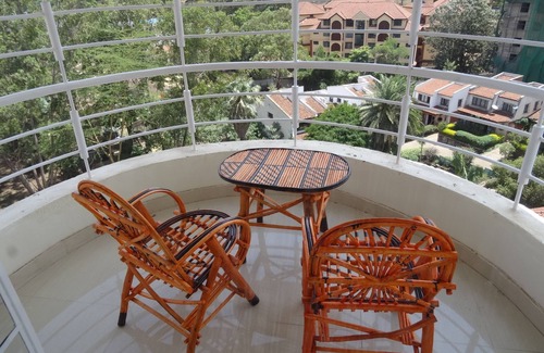 Thompson Estate Apartamento | Apartamento ático amueblado de 2 habitaciones