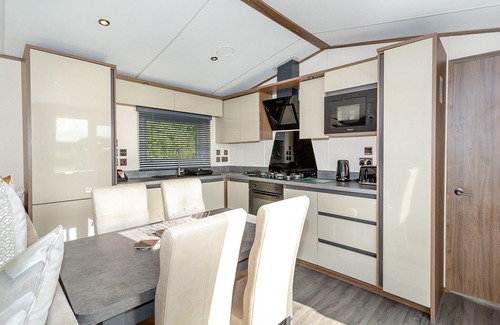 Carlton-in-Cleveland Chalet De Esquí | 2 bedroom accommodation in Great Ayton, Yorkshire Moors and Coast