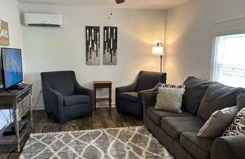 Reidsville Casa | 2 Bedroom Guest House in Reidsville