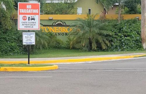 Falmouth Casa | 2 Bedroom Haven at Stonebrooks