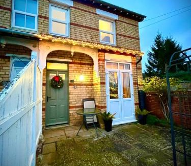Stamford Apartamento | 2 bedroom Hidden Gem in Stamford with parking