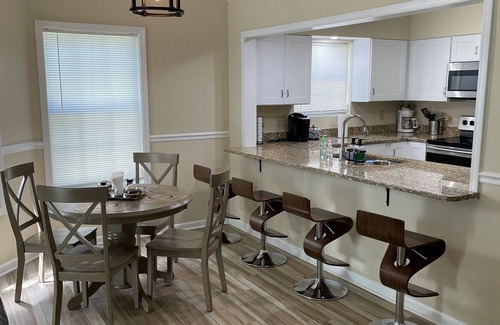 Fort Walton Beach Casa | 2 bedroom home located approximately 10 minutes from the beach!