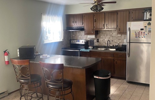 Houserville Casa | 2 bedroom home 3.4 miles from Beaver Stadium