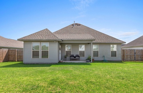 Lake Charles Casa | 2 Bedroom Home in Lake Charles