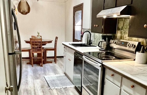 Brackettville Casa | 2 Bedroom home on the Historical Fort Clark Springs