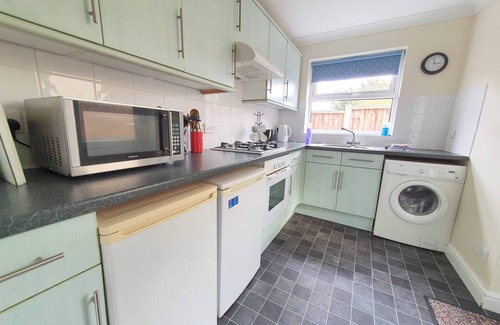 Sittingbourne Casa | Friars Walk 4 - Dos Habitaciones Casa, Capacidad 3