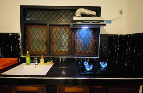 Embilmeegame Casa | 2-bedroom house in nice Pilimathalwa with WiFi, AC