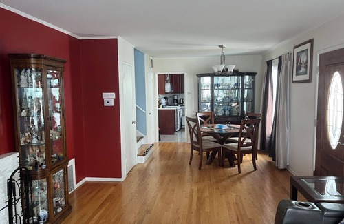 Westlake Casa | 2 Bedroom House near SFSU w/ kitchen and free parking