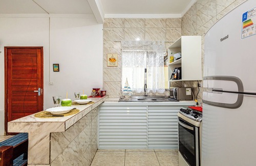 Quietude Casa | 2 Bedroom House with Barbecue 2km from Tupi x Ocian Beach