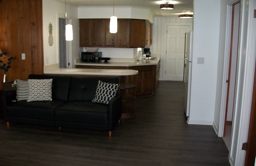 Delavan Casa | 2-bedroom lake house with WiFi, AC in fantastic Delavan Wi
