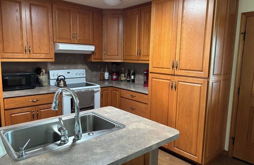 Lakeside Casa | 2 bedroom Lakeside house. Dunes a ride away! Lake within view of front door.