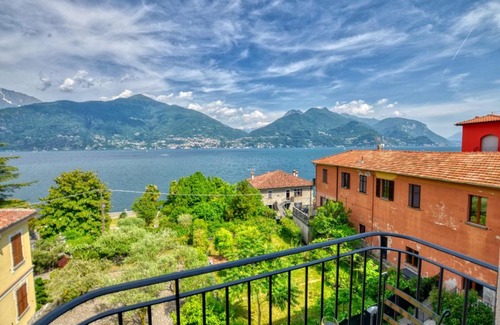 Acquaseria Apartamento | 2-Bedroom Lakeview Apartment At The Lake