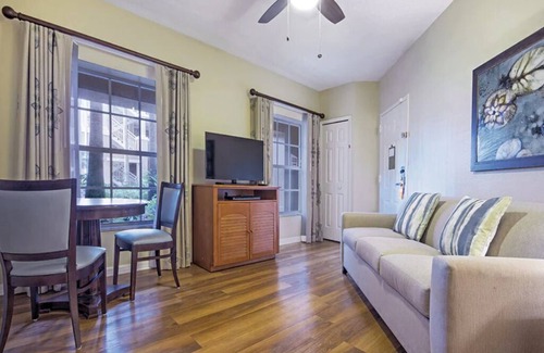 Kissimmee Complejo | 2 Bedroom Lockoff Suite at Cypress Palms, 10 Min from Disney!!