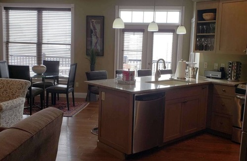 French Lick Condominio | Loft de 2 dormitorios frente al casino!