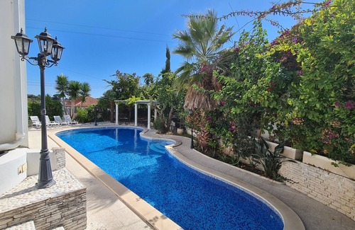 Arnal Casa | 2 Bedroom Loft at Luxury Villa☆☆☆☆☆ (5-8 Guests)by Silver Village Residence