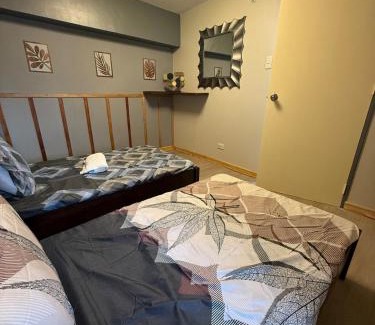 Malamig Apartamento | 2 bedroom loft type with 2 baths Near Rockwell