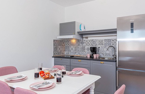 Danilo Biranj Apartamento | Precioso apartamento de 2 habitaciones.