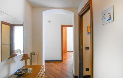 Le Grazie Apartamento | 2 Bedroom Lovely Apartment In Le Grazie