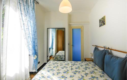 Le Grazie Apartamento | 2 Bedroom Lovely Apartment In Le Grazie