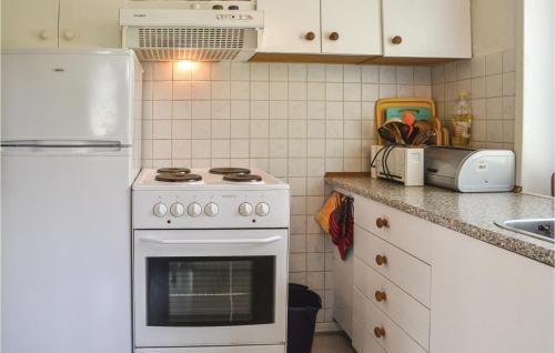 Vejers Casa | 2 Bedroom Lovely Home In Vejers Strand
